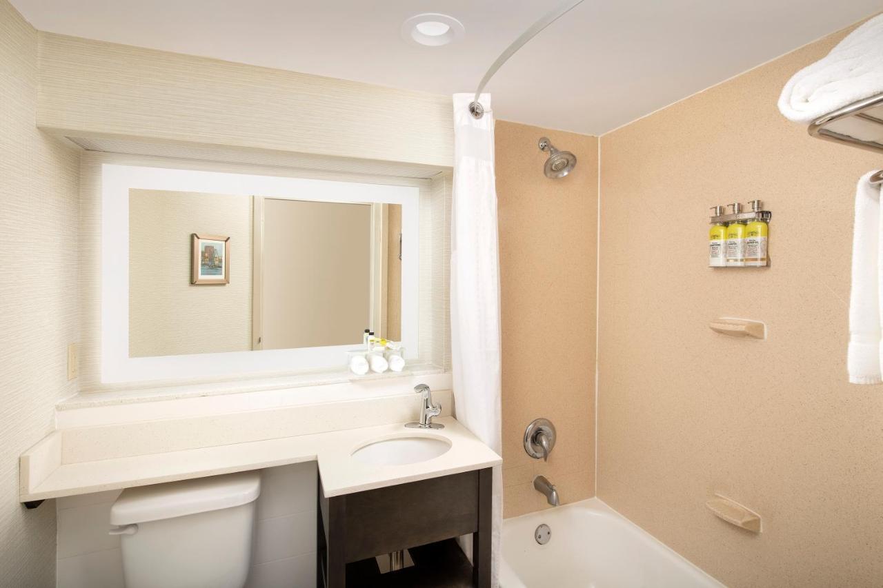 Holiday Inn Express Hotel & Suites Annapolis By Ihg Екстериор снимка