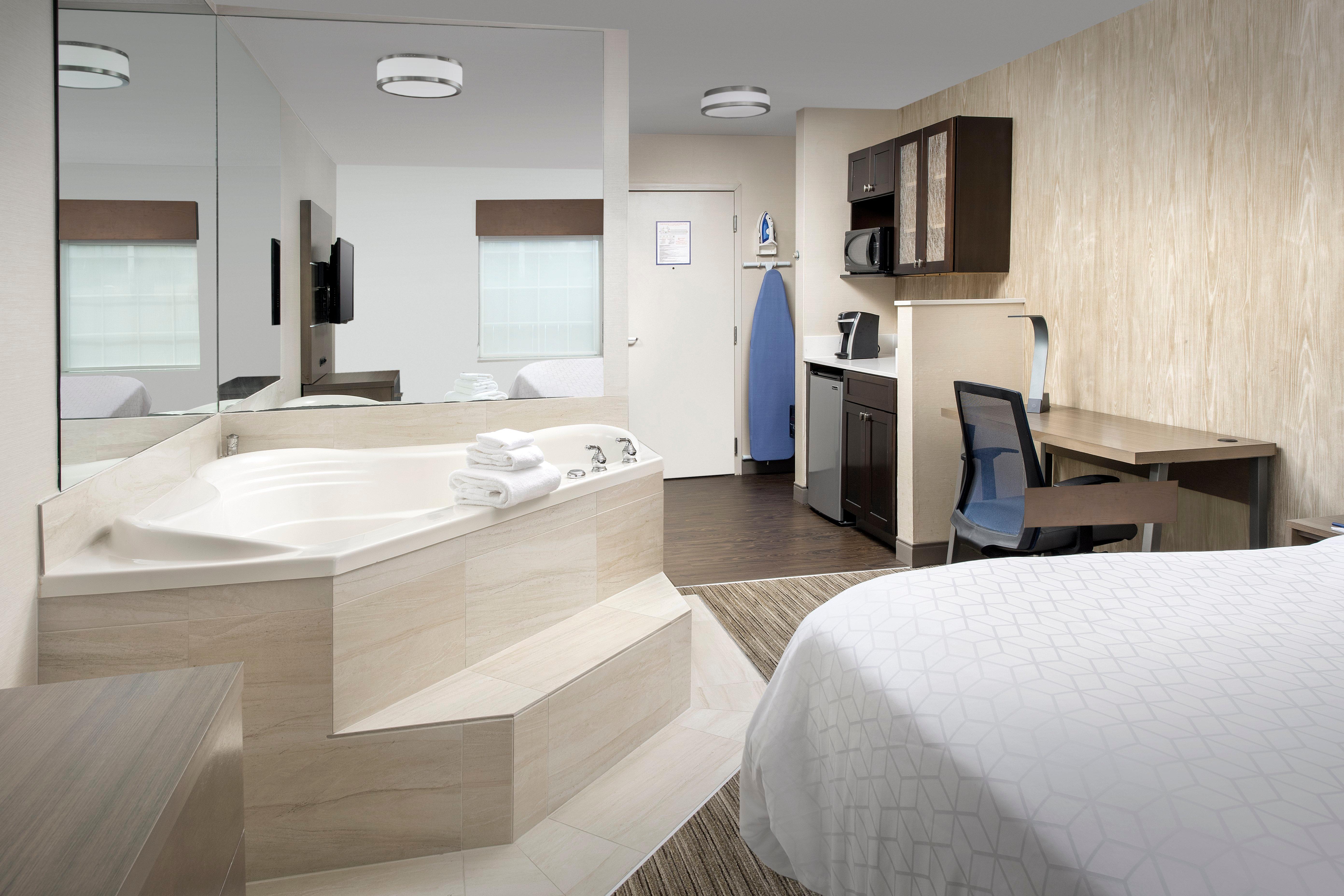 Holiday Inn Express Hotel & Suites Annapolis By Ihg Екстериор снимка